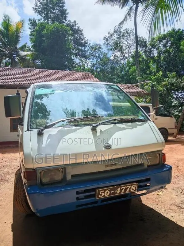Nissan Largo 1994 Van (Used)