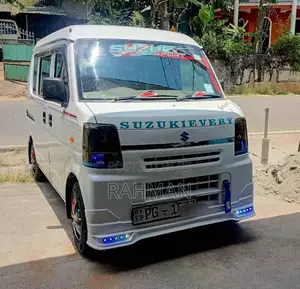 Suzuki DA64 Semi Join 2015 Van (Used)