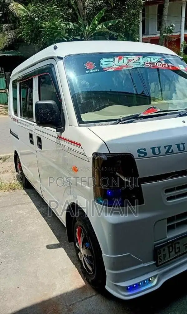 Suzuki DA64 Semi Join 2015 Van (Used)