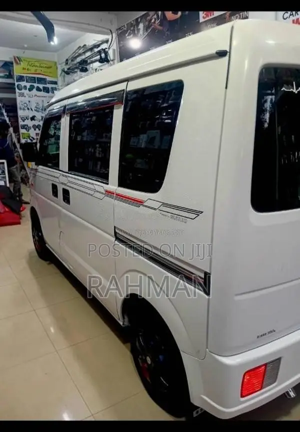 Suzuki DA64 Semi Join 2015 Van (Used)