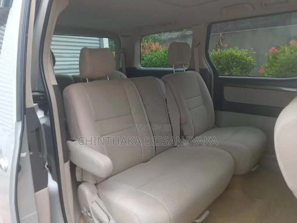 Toyota Alphard 2008 Van (Used)