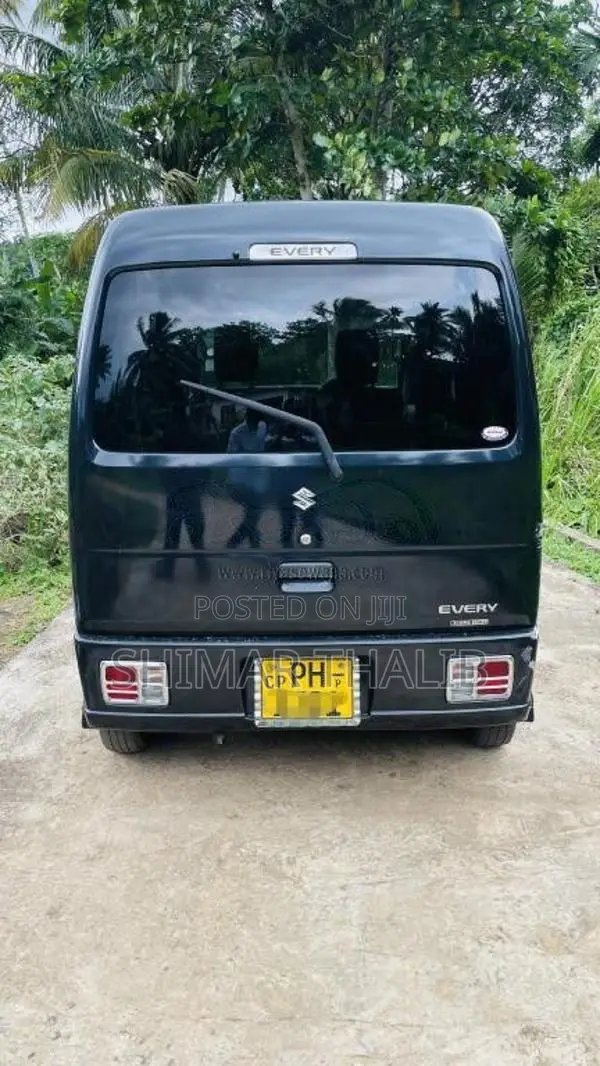 Suzuki Every 2013 Van (Used)