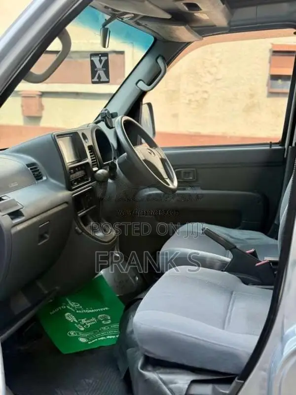 Daihatsu Hijet 2013 Van (Used)