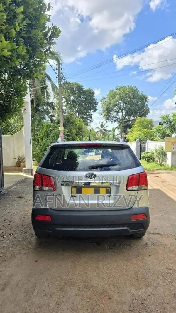 Kia Sorento 2012 SUV (Used)