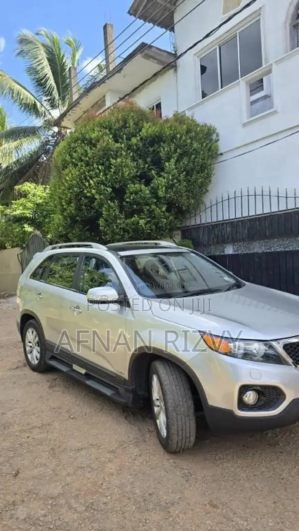 Kia Sorento 2012 SUV (Used)