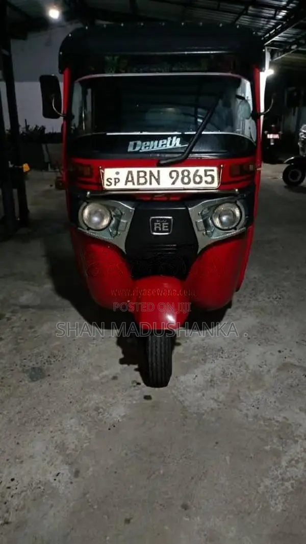 Bajaj 4 Stroke 2017 Three Wheel (Used)