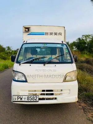 Daihatsu Hijet 2009 Lorry (Used)