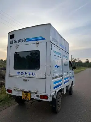 Daihatsu Hijet 2009 Lorry (Used)