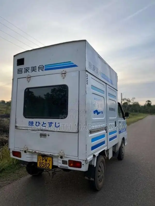 Daihatsu Hijet 2009 Lorry (Used)
