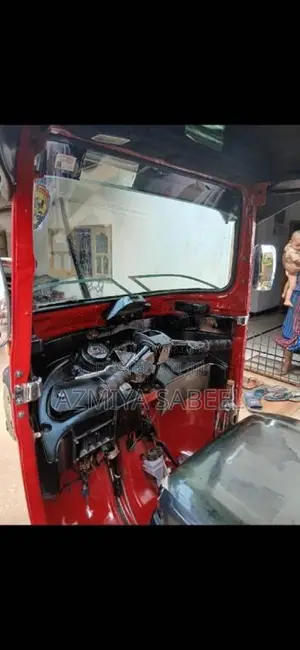 Bajaj RE 2016 Three Wheel (Used)