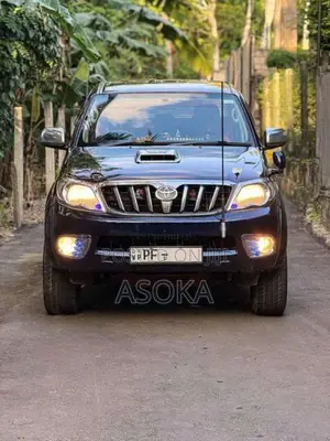 Toyota Hilux 2008 Pickup (Used)