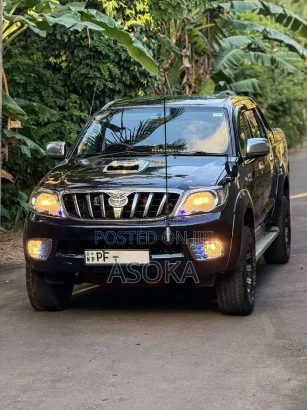 Toyota Hilux 2008 Pickup (Used)
