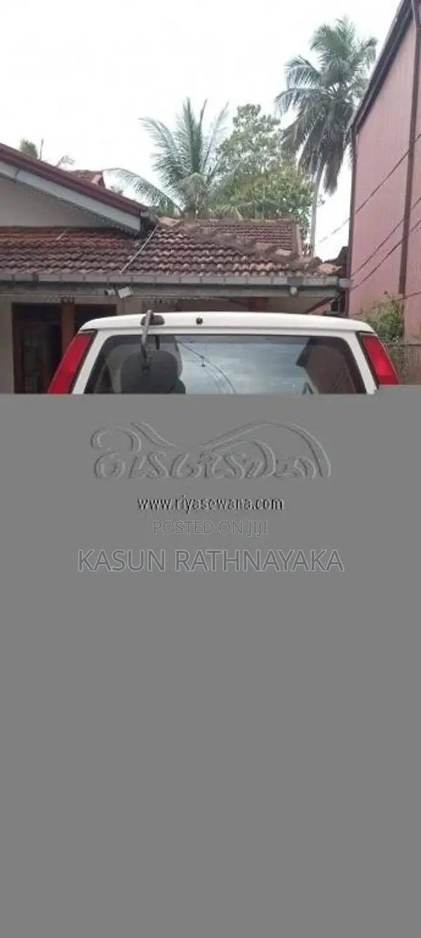 Toyota Noah KR42 2002 Van (Used)