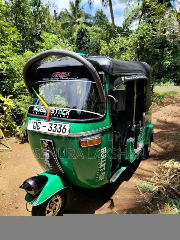 Bajaj 2 Stroke 2005 Three Wheel (Used)