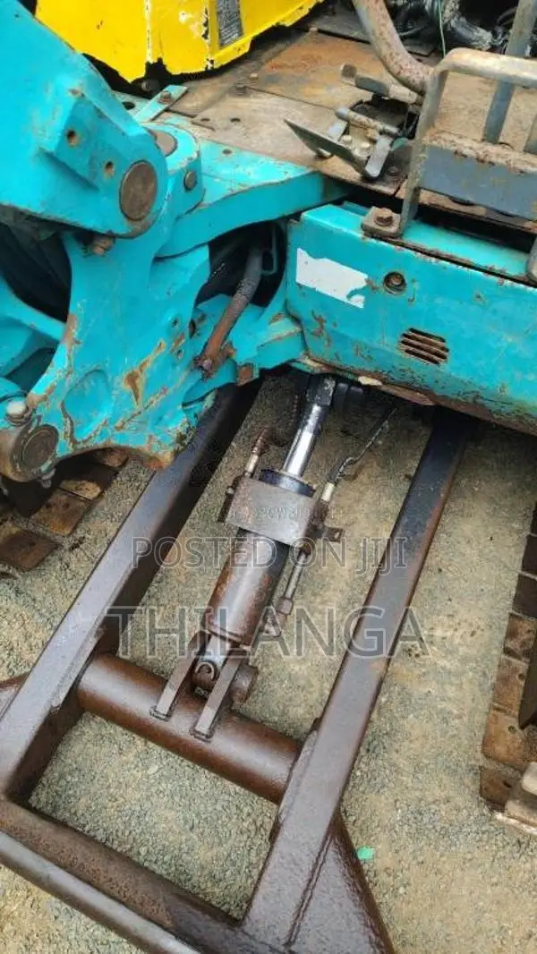 Kubota U 30 2012 Heavy-Duty (Used)