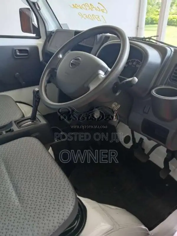 Suzuki Carry 2022 Lorry (Used)