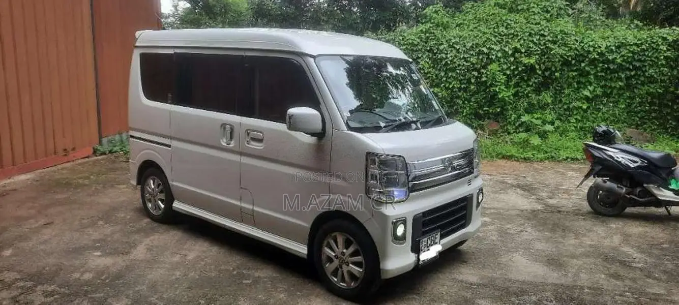 Suzuki Wagon 2018 Van (Used)