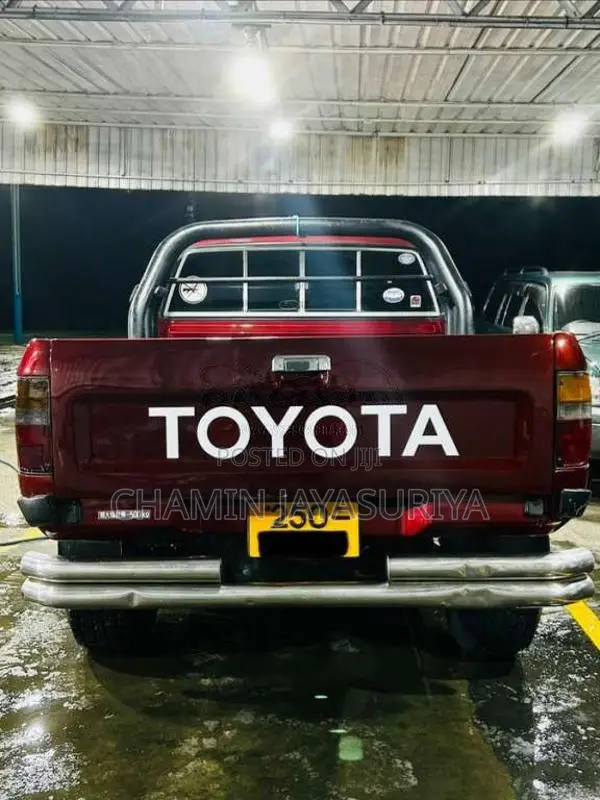 Toyota Hilux 107 1993 Pickup (Used)