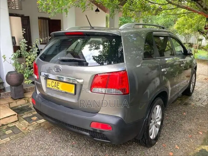 Kia Sorento 2012 SUV (Used)