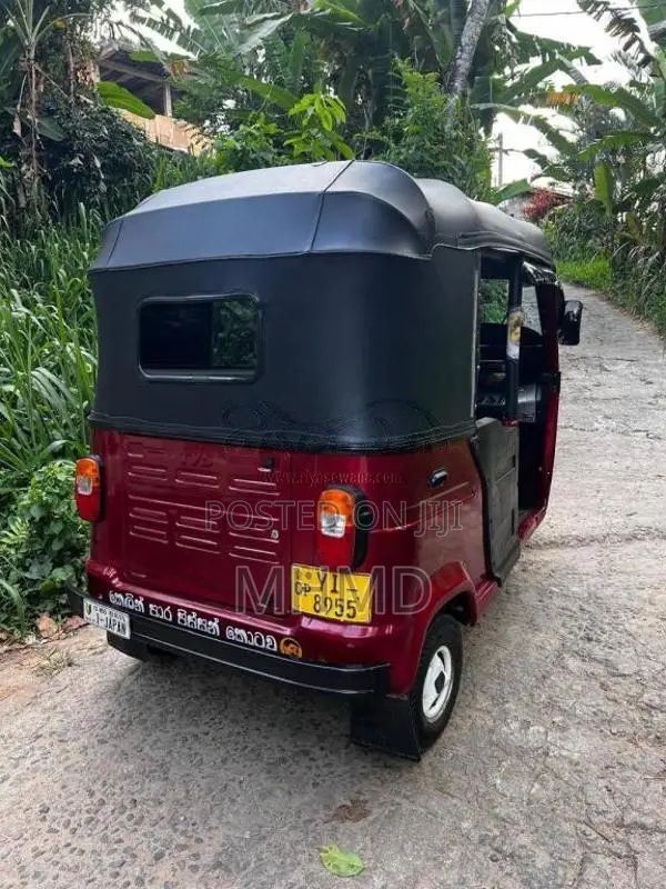 TVS King 2010 Three Wheel (Used)