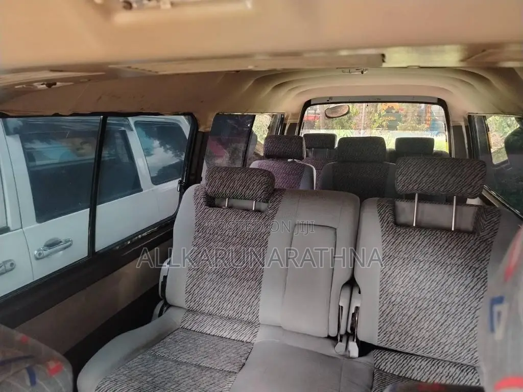 Nissan Van Nissan 1990 Van (Used)