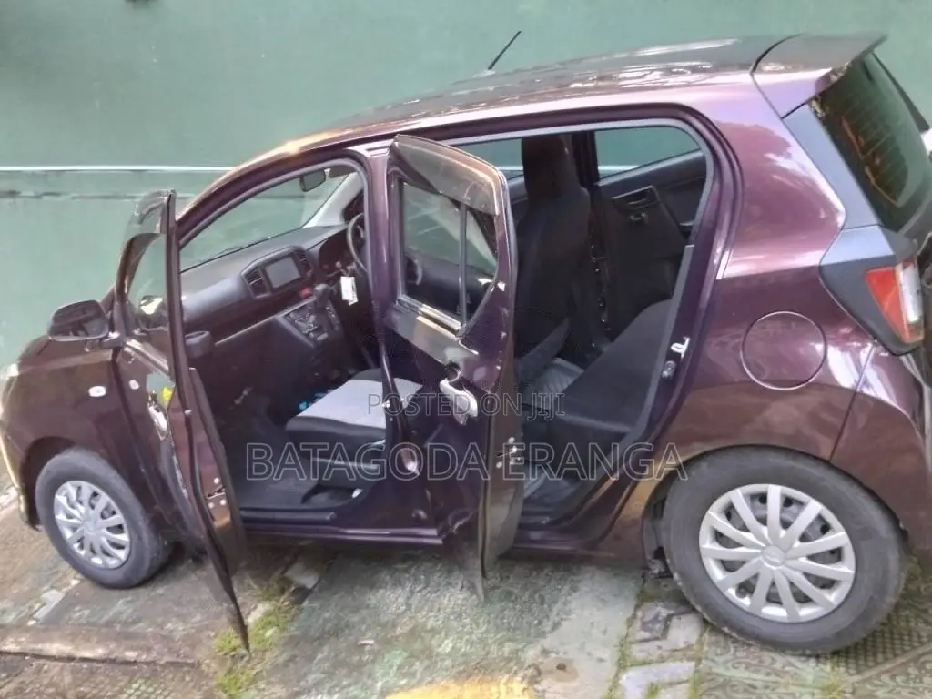 Daihatsu Mira 2017 Car (Used)