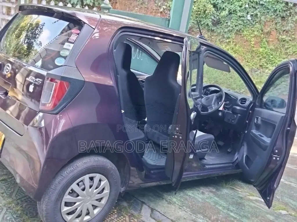 Daihatsu Mira 2017 Car (Used)