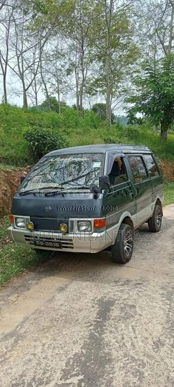 Nissan Vanette 1992 Van (Used)