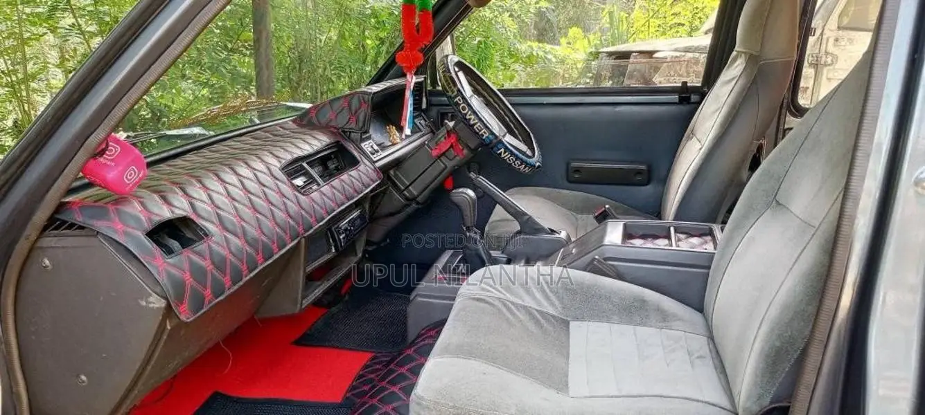 Nissan Vanette 1992 Van (Used)