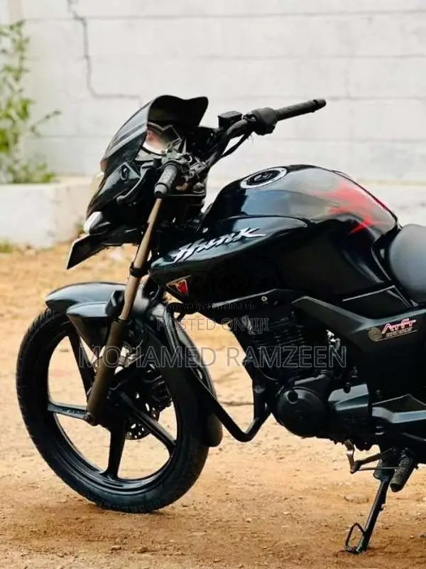 Hero Hunk 2014 Motorbike (Used)