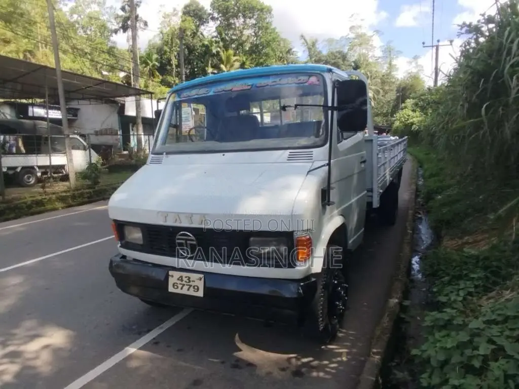 Tata 608 Six Cilinder 1993 Lorry (Used)