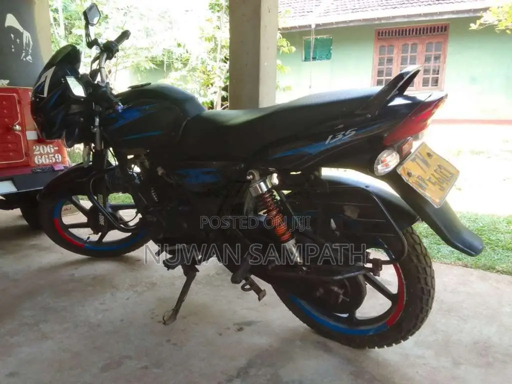 Bajaj Discover 2008 Motorbike (Used)