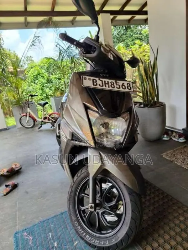 TVS Ntorq 2024 Motorbike (Used)