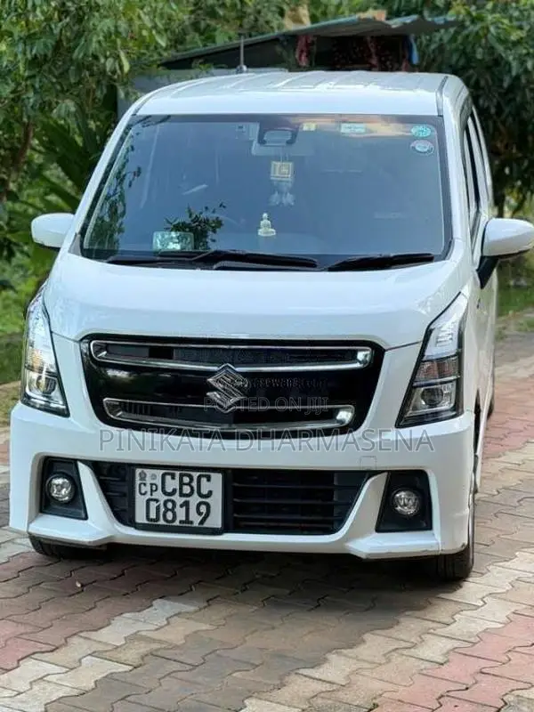 Suzuki Wagon R Stingray 2017 Car (Used)