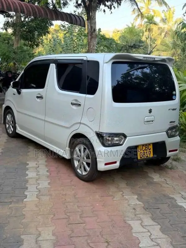 Suzuki Wagon R Stingray 2017 Car (Used)
