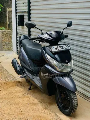 Yamaha Ray Z 2015 Motorbike (Used)