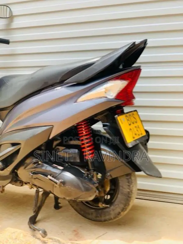 Yamaha Ray Z 2015 Motorbike (Used)