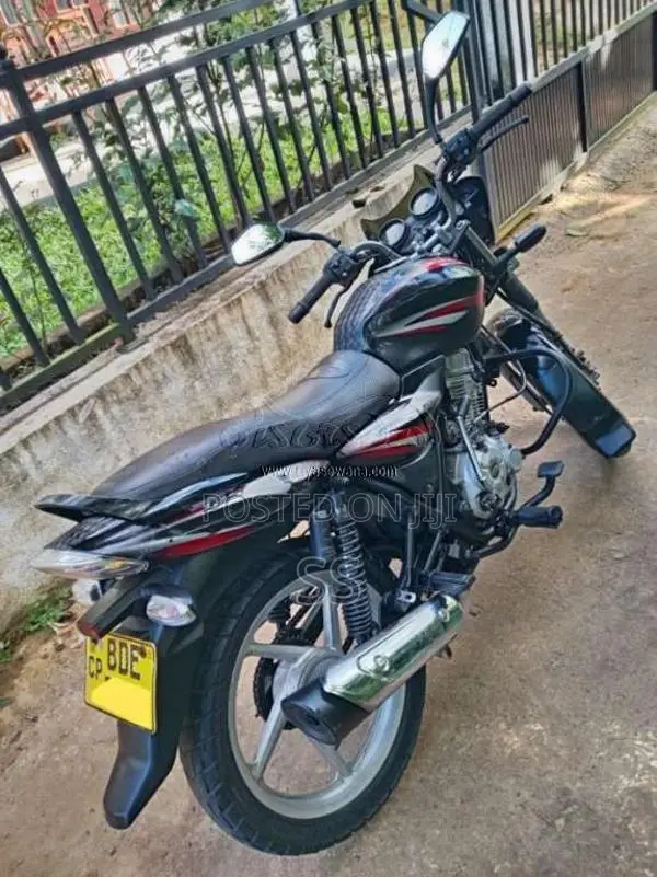Bajaj Discover 2016 Motorbike (Used)