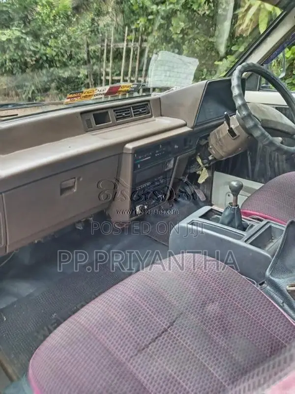 Toyota Townace 1987 Van (Used)