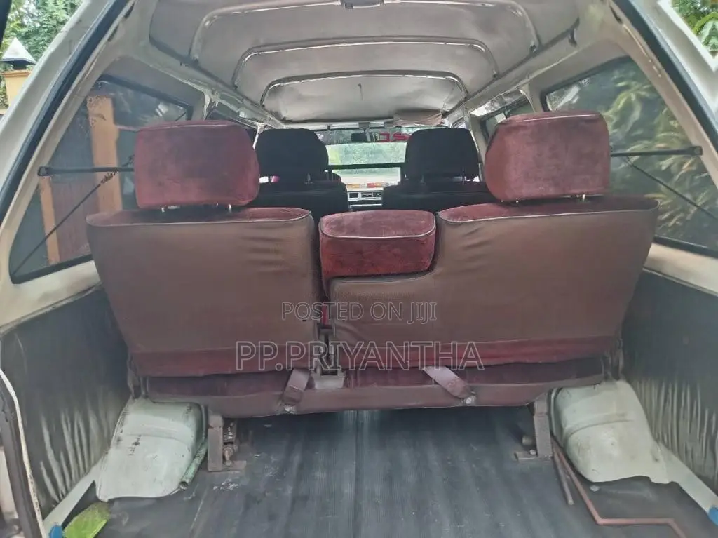Toyota Townace 1987 Van (Used)