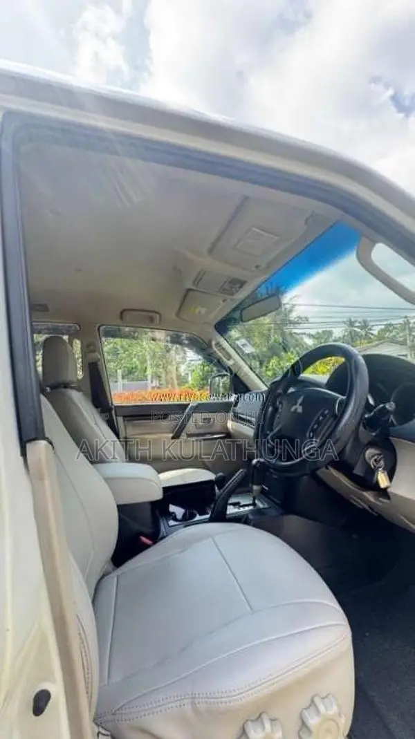 Mitsubishi Montero 2013 SUV (Used)