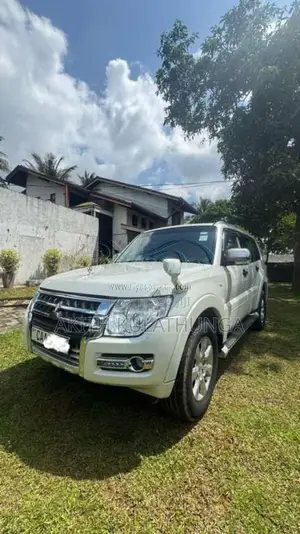 Mitsubishi Montero 2013 SUV (Used)