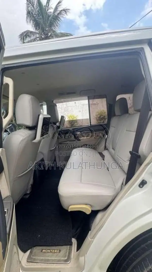 Mitsubishi Montero 2013 SUV (Used)