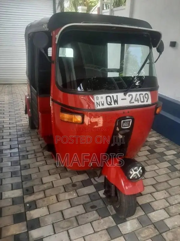 Bajaj 4 stroke 2009 Three Wheel (Used)