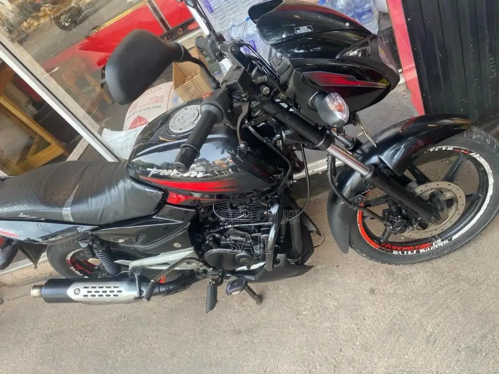 Bajaj Pulsar 2010 Motorbike (Used)