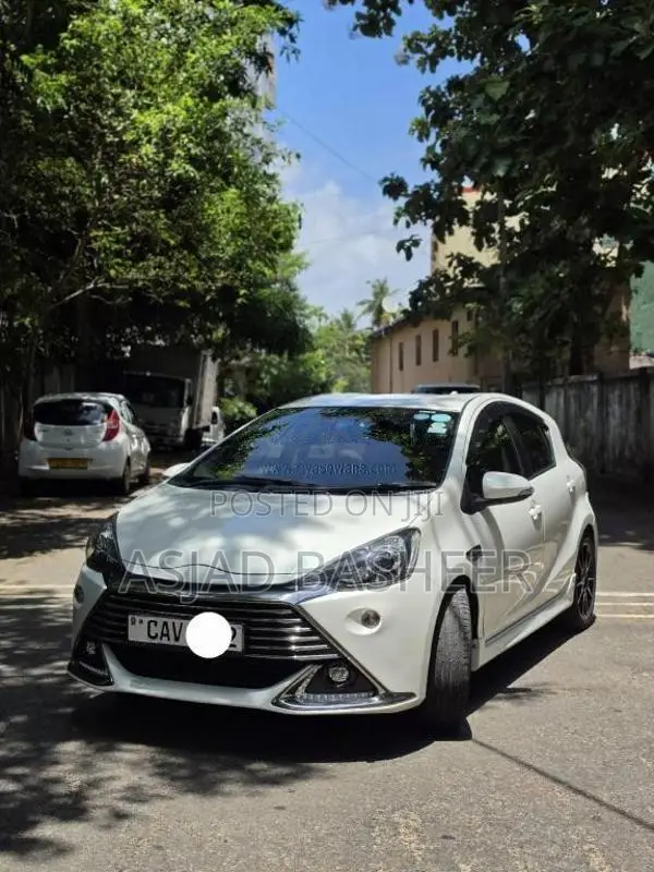 Toyota Aqua G Sport 2016 Car (Used)