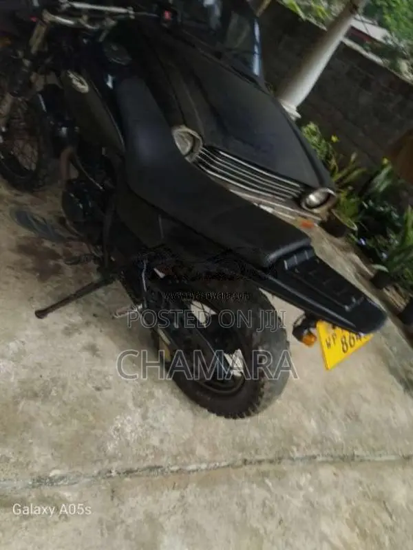 Yamaha TW 200 2012 Motorbike (Used)