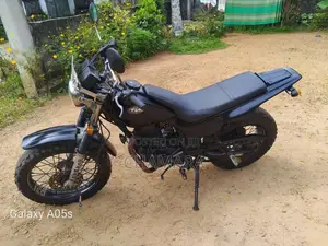 Yamaha TW 200 2012 Motorbike (Used)