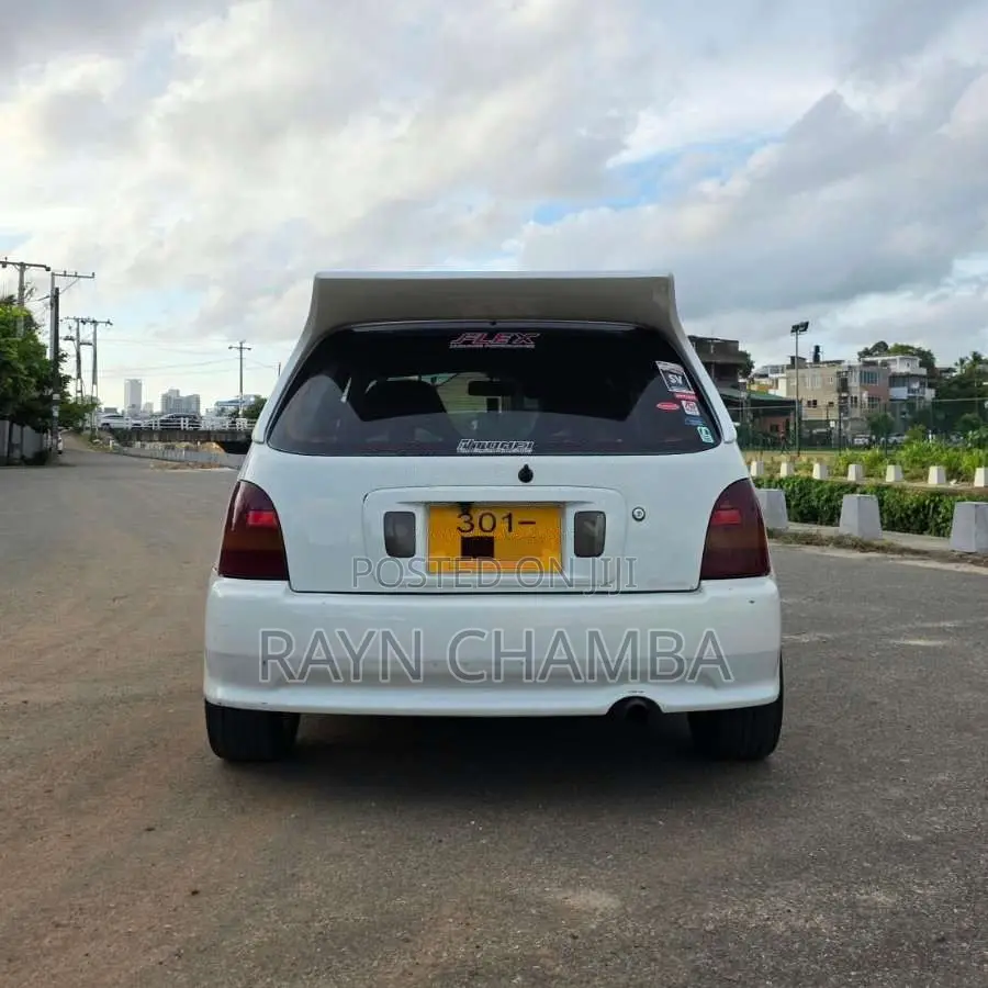Toyota Glanza 1996 Car (Used)