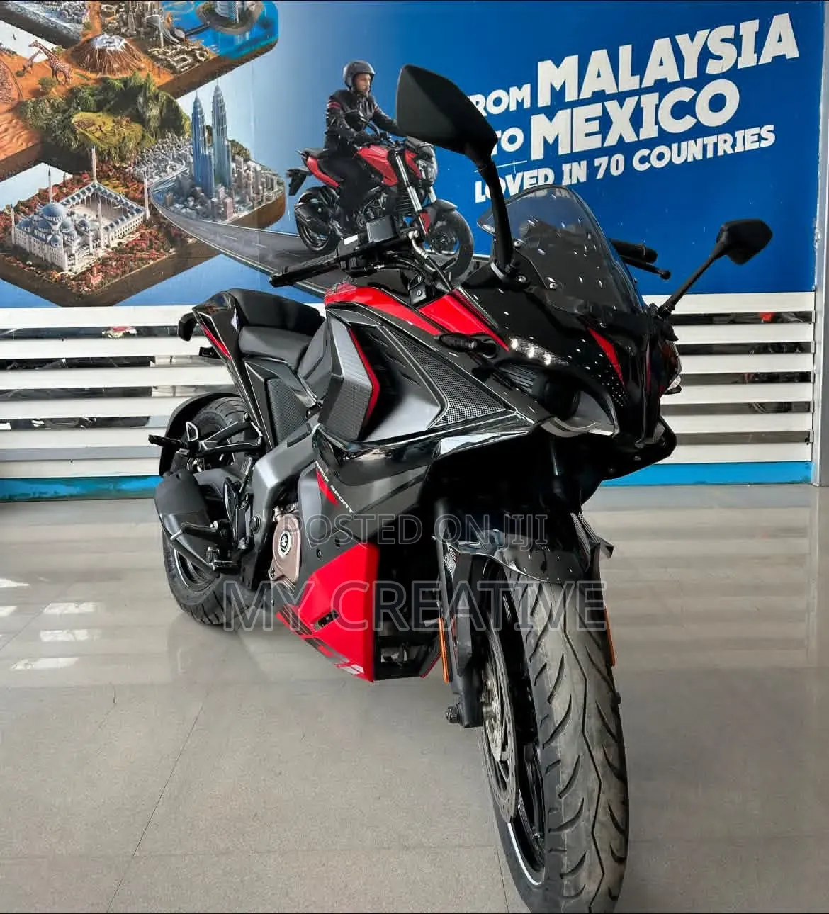 New Bajaj Pulsar RS200 2026 Black